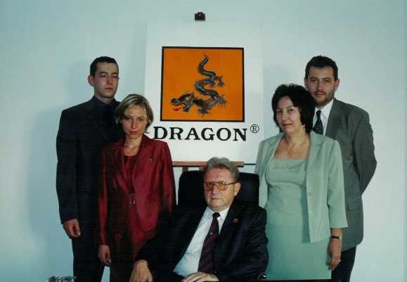 POWSTANIE NAZWY I ZNAKU TOWAROWEGO DRAGON