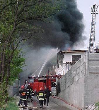 POŻAR ZAKŁADU PRODUKCYJNEGO
